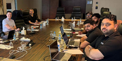 team-meeting-with-client